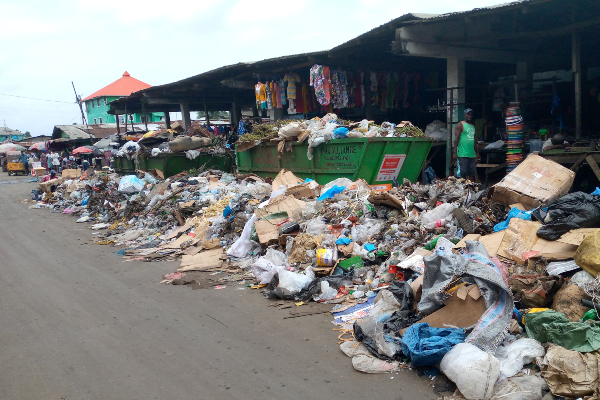 Monrovia rubbish heaps.jpg
